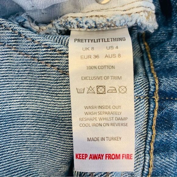 Pretty Little Thing Mid Blue Wash Distressed Hem Size 4 - Picture 7 of 9